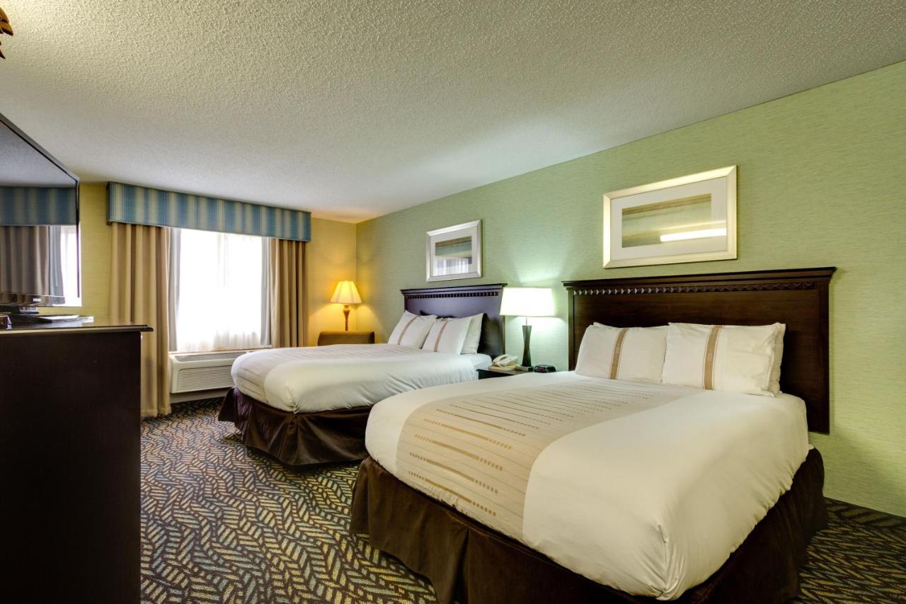 Fireside Inn And Suites Devils Lake Exterior foto